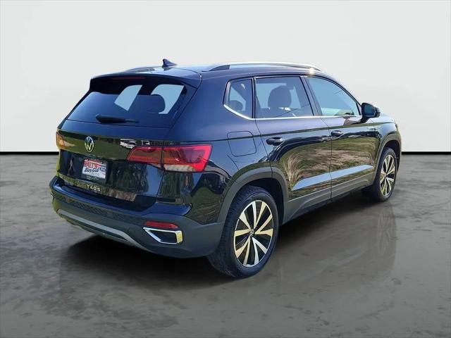 2024 Volkswagen Taos 1.5T SE