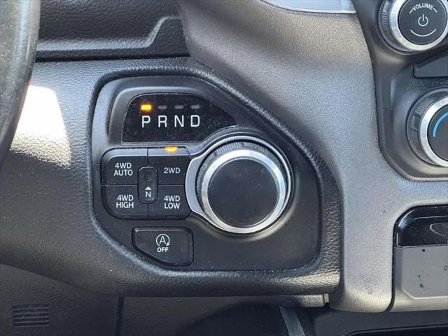 2023 Ram 1500 Big Horn Crew Cab 4x4 5'7" Box