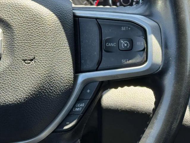 2023 Ram 1500 Big Horn Crew Cab 4x4 5'7" Box
