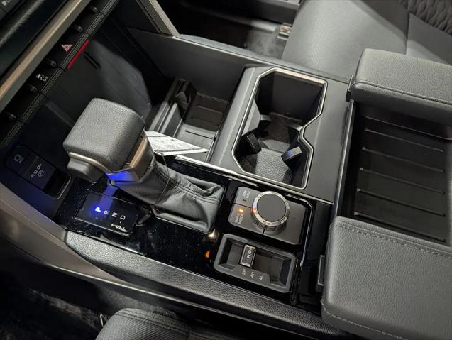 2026 Toyota Tundra SR5 CrewMax 5.5' Bed