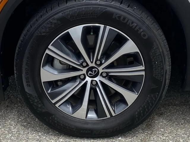 2025 INFINITI QX60 PURE