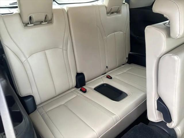 2025 INFINITI QX60 PURE