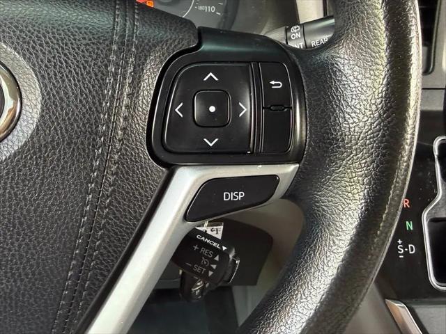 2017 Toyota Sienna LE 8 Passenger
