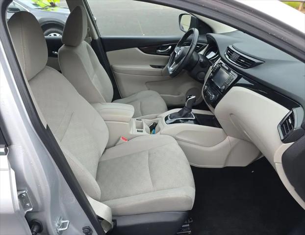 2018 Nissan Rogue Sport SV