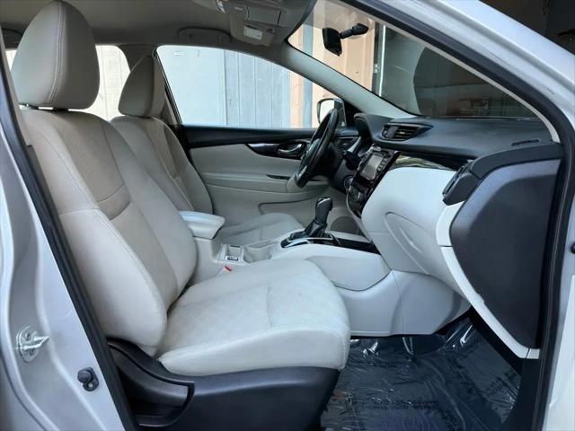 2018 Nissan Rogue Sport SV
