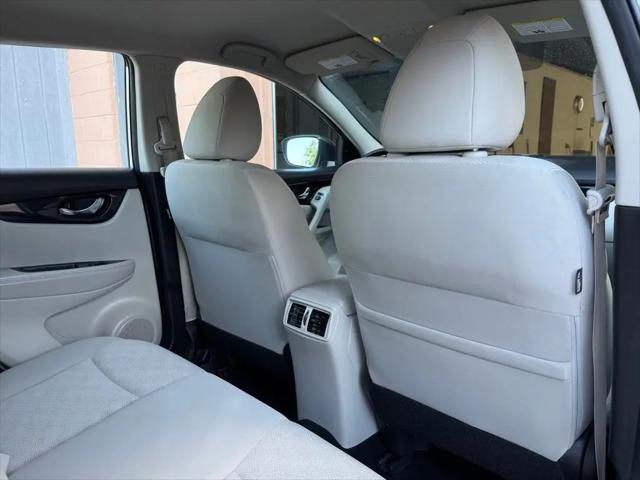 2018 Nissan Rogue Sport SV