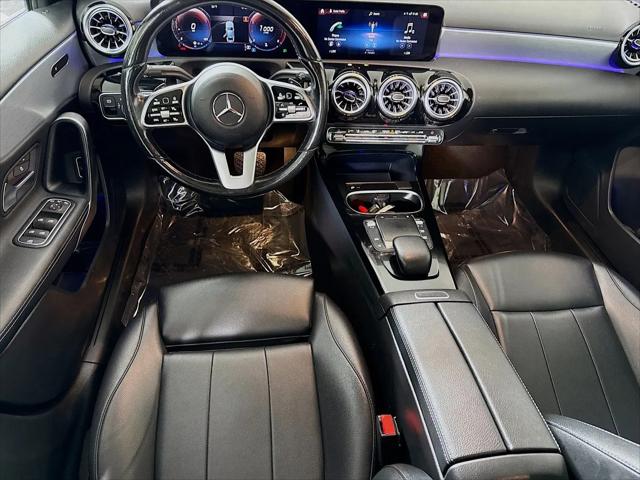 2022 Mercedes-Benz A 220 4MATIC