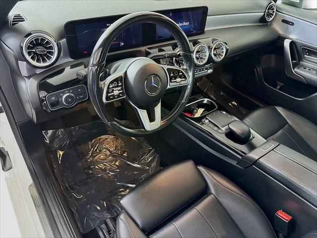 2022 Mercedes-Benz A 220 4MATIC