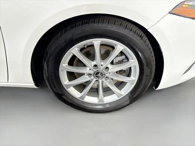 2022 Mercedes-Benz A 220 4MATIC