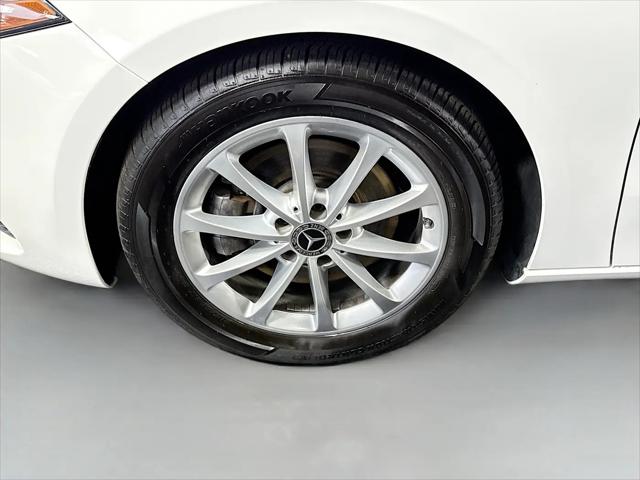 2022 Mercedes-Benz A 220 4MATIC