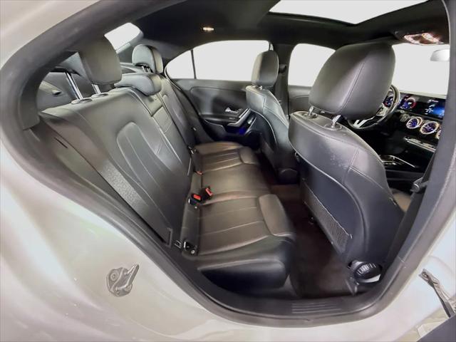 2022 Mercedes-Benz A 220 4MATIC