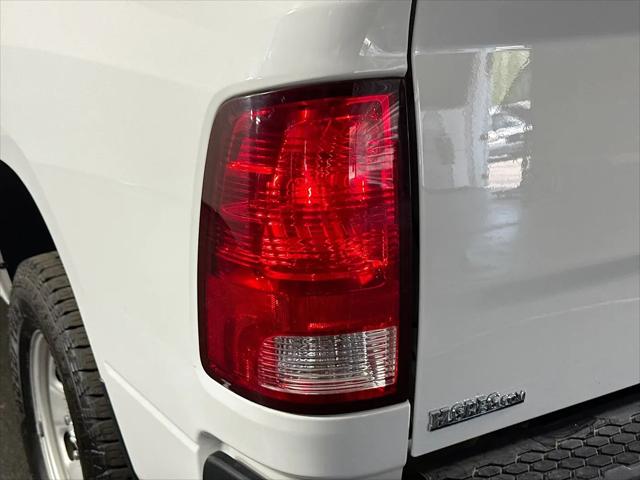2018 Ram 1500 Tradesman Crew Cab 4x4 5'7" Box