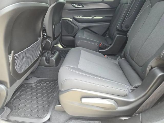 2026 Jeep Grand Cherokee L Altitude 4x4