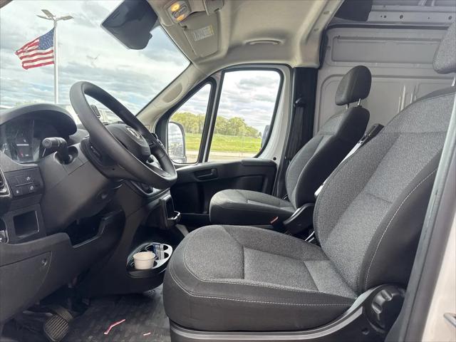 2025 Ram ProMaster 2500 Cargo Van Tradesman High Roof 159" WB w/Pass Seat