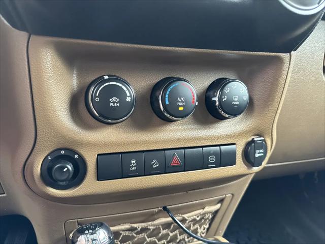 2012 Jeep Wrangler Unlimited Sahara