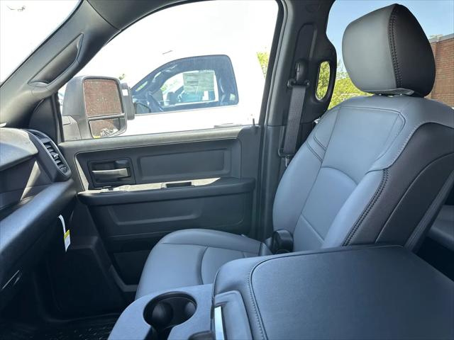 2025 Ram 4500 Chassis Tradesman/Big Horn