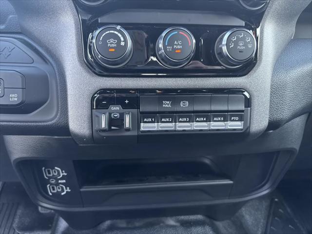 2025 Ram 4500 Chassis Tradesman/Big Horn