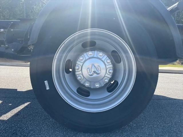 2024 Ram 5500 Tradesman/SLT/Laramie/Limited