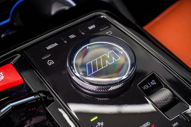 2025 BMW M5 Standard
