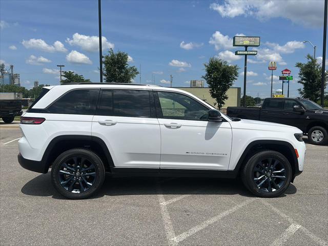 2026 Jeep Grand Cherokee 85th Anniversary Edition