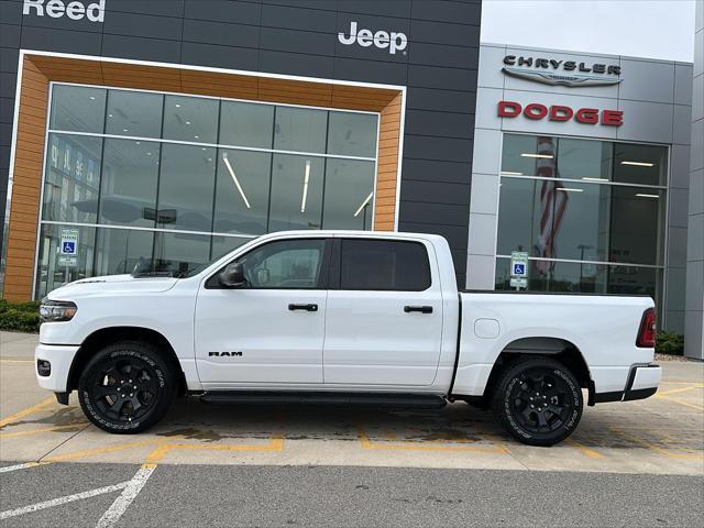 2026 Ram 1500 Express Crew Cab 4x4 5'7" Box