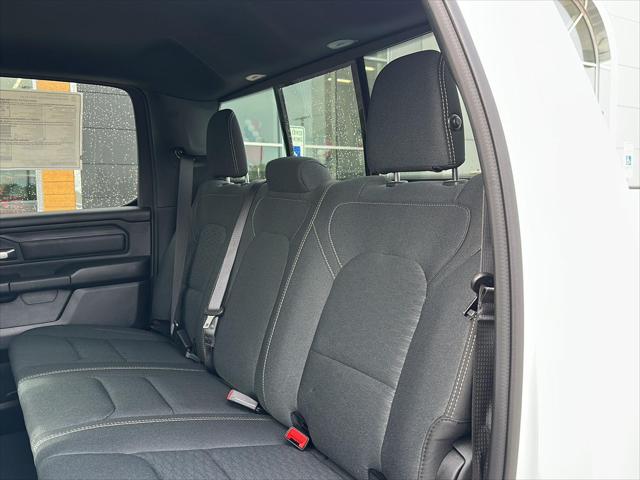 2026 Ram 1500 Express Crew Cab 4x4 5'7" Box