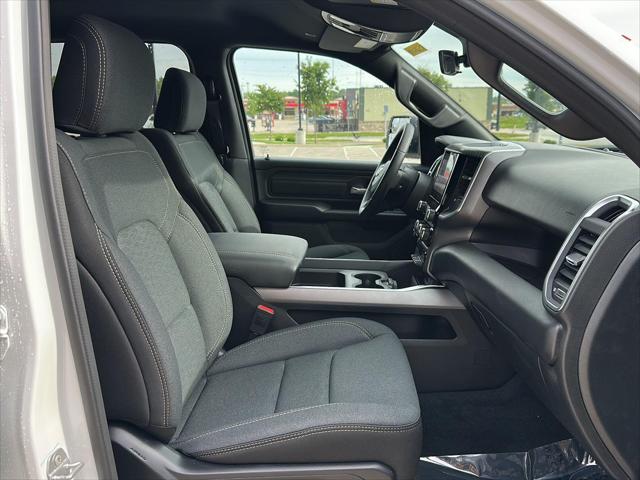 2026 Ram 1500 Express Crew Cab 4x4 5'7" Box