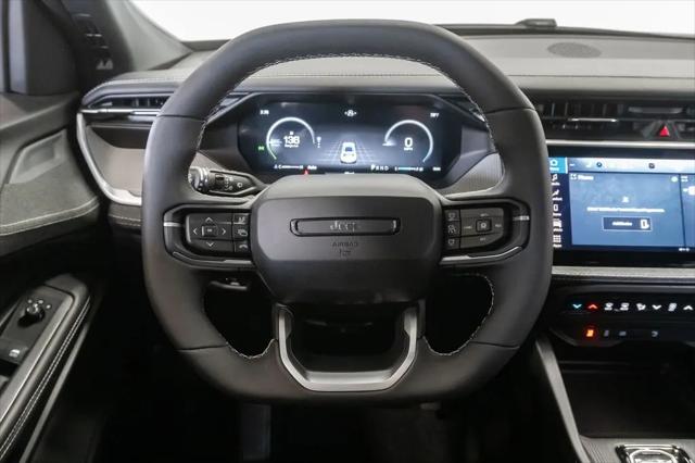 2026 Jeep Cherokee Laredo 4x4