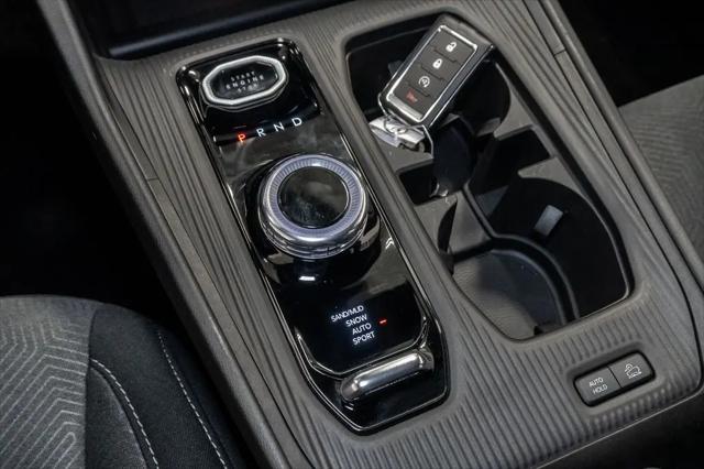 2026 Jeep Cherokee Laredo 4x4