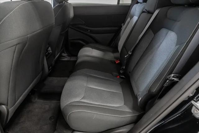 2026 Jeep Cherokee Laredo 4x4