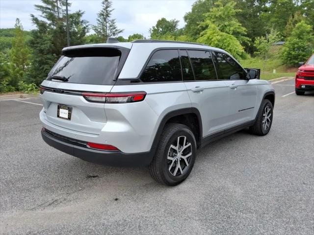 2025 Jeep Grand Cherokee Altitude X 4x4