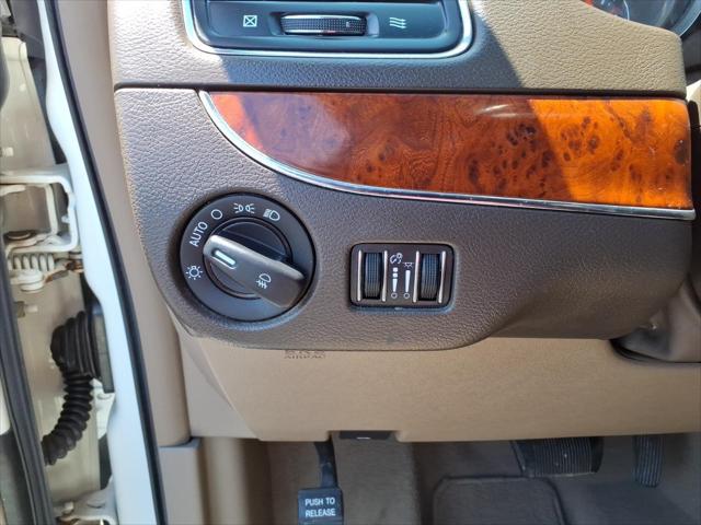 2012 Chrysler Town & Country Touring