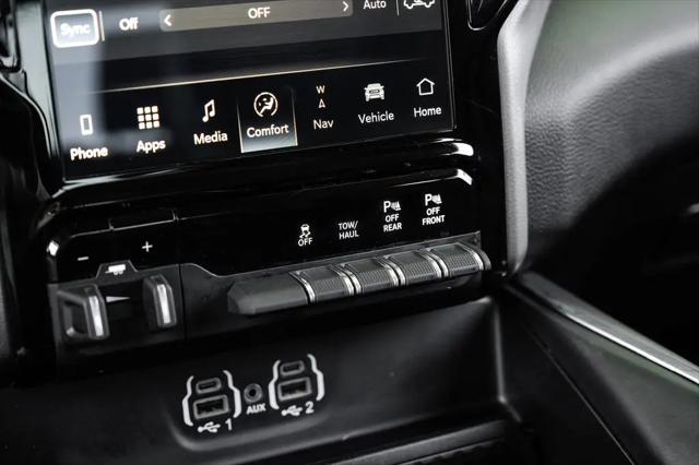 2023 Ram 1500 Laramie Crew Cab 4x4 5'7" Box