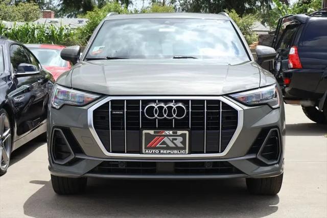 2020 Audi Q3 Premium 45 TFSI S line quattro Tiptronic