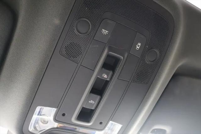 2020 Audi Q3 Premium 45 TFSI S line quattro Tiptronic