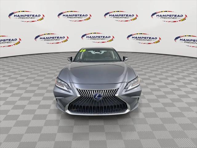 2020 Lexus ES 300h Ultra Luxury