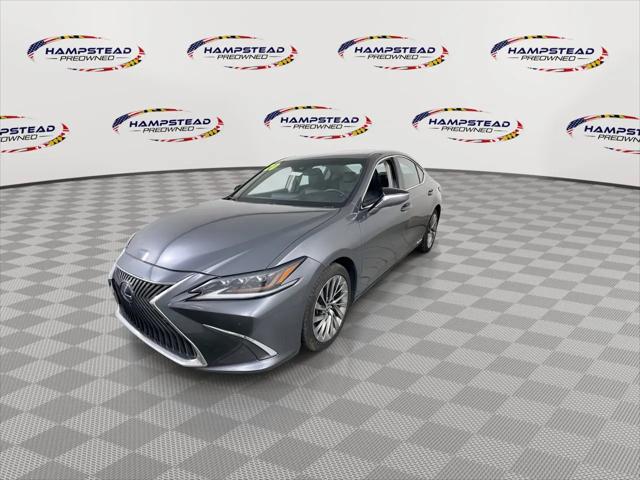 2020 Lexus ES 300h Ultra Luxury
