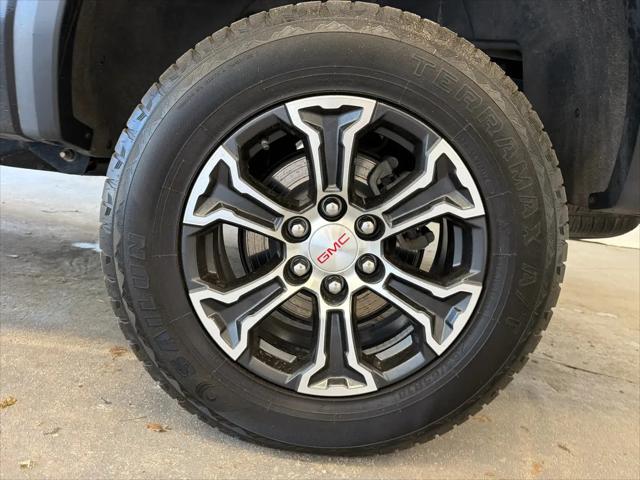 2023 GMC Canyon AT4