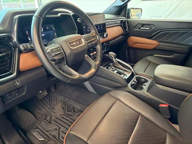 2023 GMC Canyon AT4