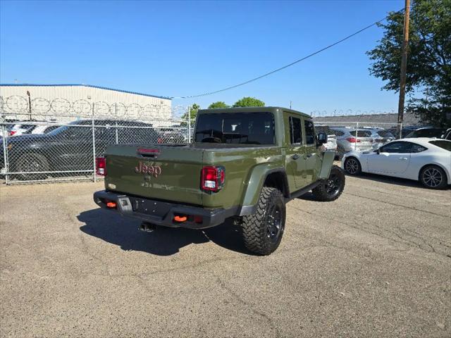 2023 Jeep Gladiator Sport