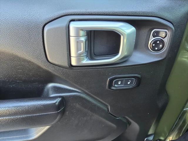 2023 Jeep Gladiator Sport