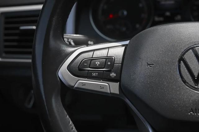 2020 Volkswagen Atlas Cross Sport 2.0T SE w/Technology