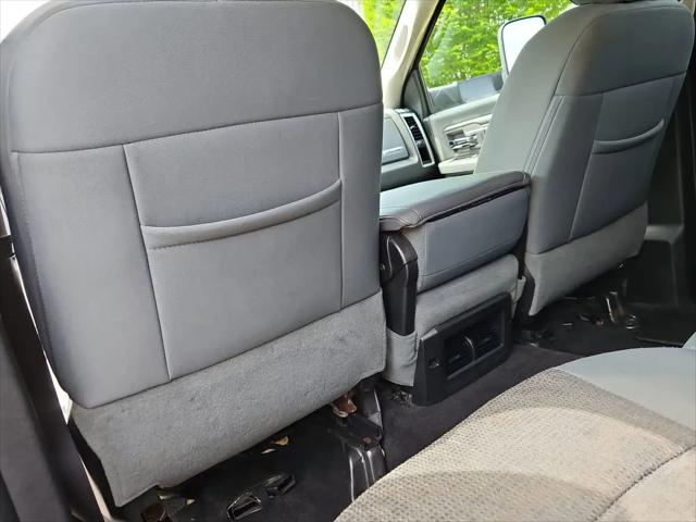 2018 Ram 1500 Big Horn Crew Cab 4x4 5'7" Box