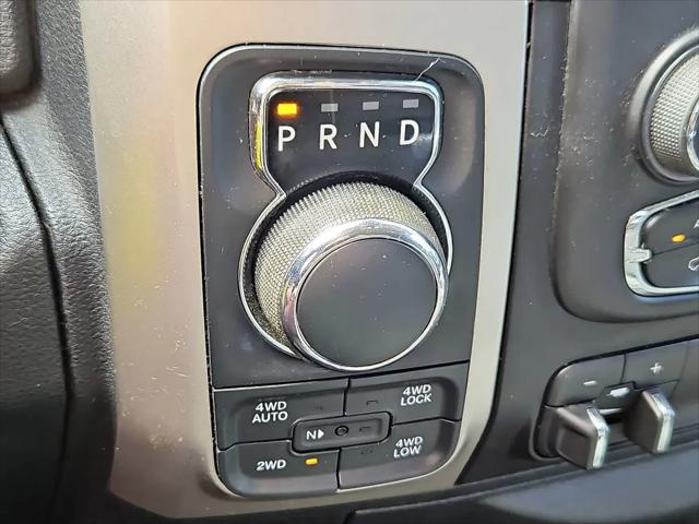 2018 Ram 1500 Big Horn Crew Cab 4x4 5'7" Box