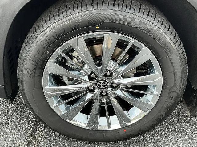 2024 Toyota Grand Highlander Platinum