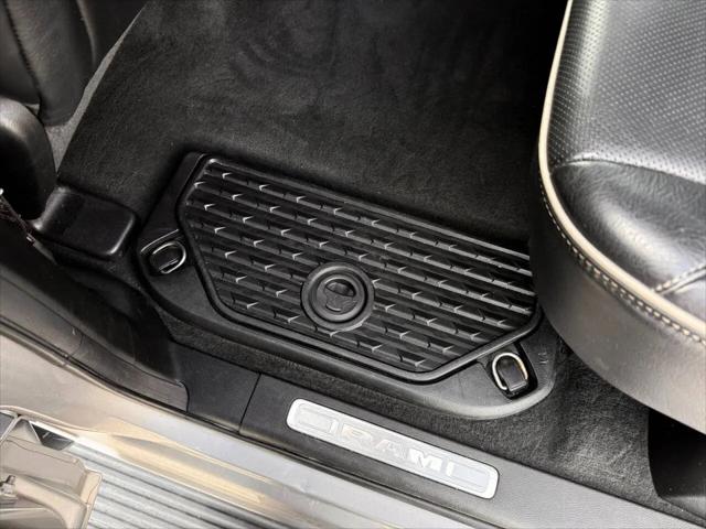 2021 Ram 1500 Limited Crew Cab 4x4 5'7" Box