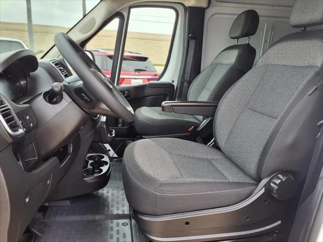 2026 Ram ProMaster Cargo Van SLT High Roof 159" WB EXT