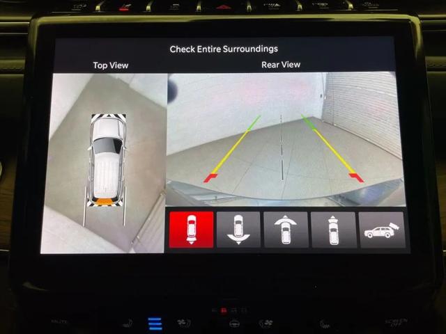 2023 Jeep Grand Cherokee L Summit 4x2