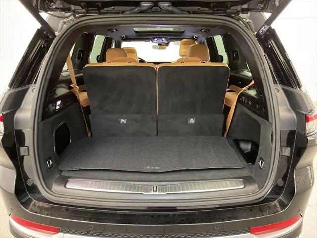 2023 Jeep Grand Cherokee L Summit 4x2