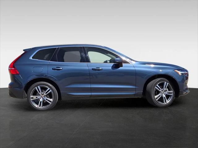 2021 Volvo XC60 T5 Momentum